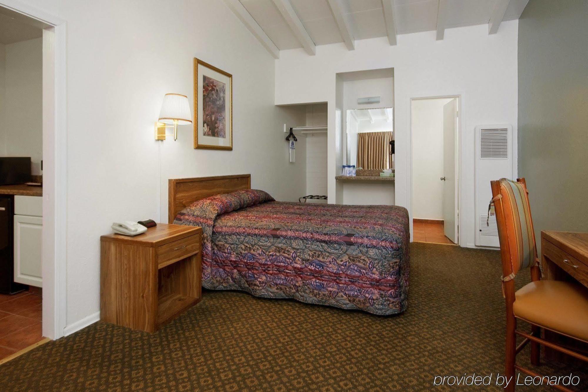 Americas Best Value Inn & Suites Bisbee Bilik gambar